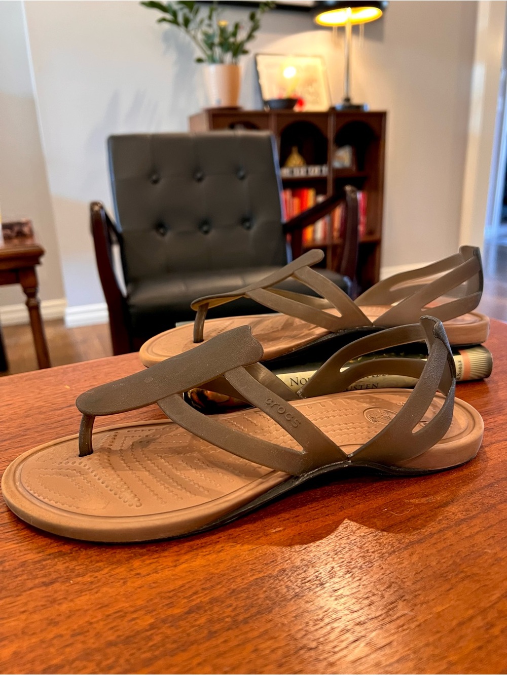 Crocs Adrina Espresso Brown Bronze Strappy Jelly Rubber Sandal Flip Flop Size 8